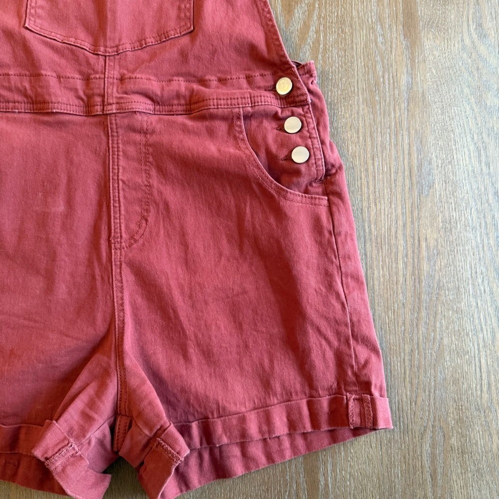 Stylish Rust Overalls - Picture 4 of 8